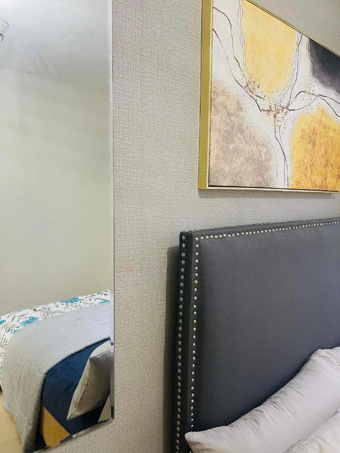 Lovely 2 Bedroom Condo Unit ايلويلو المظهر الخارجي الصورة